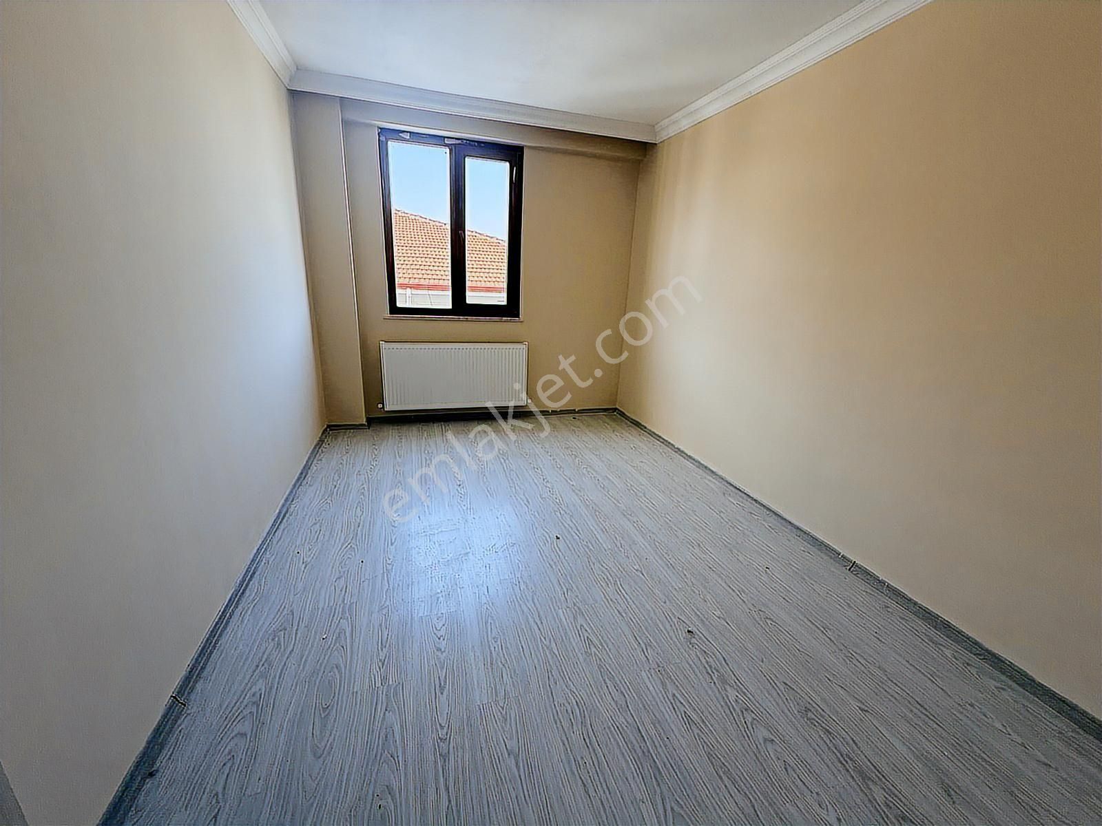 Emlakevim - Gümüşova Fatih Mah.de 2 + 1 Satılık Daire ! - Görsel 14