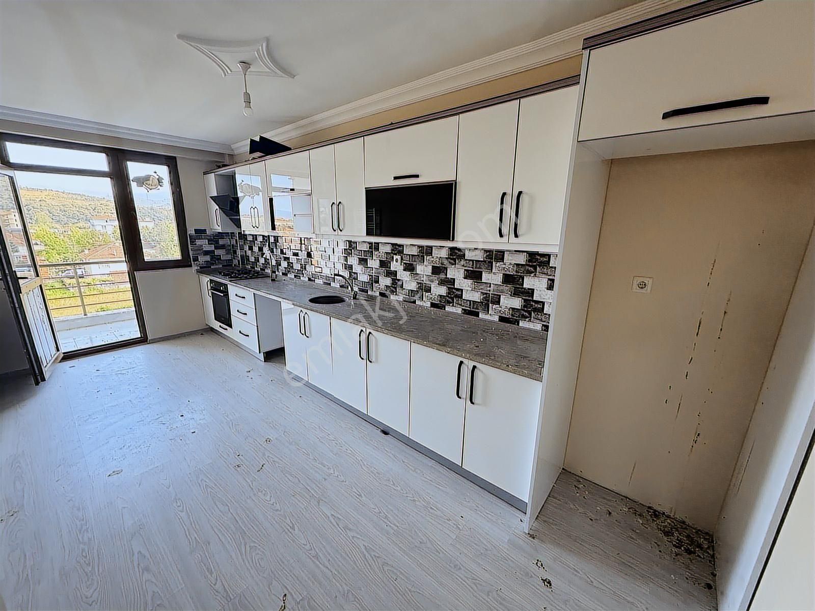 Emlakevim - Gümüşova Fatih Mah.de 2 + 1 Satılık Daire ! - Görsel 13