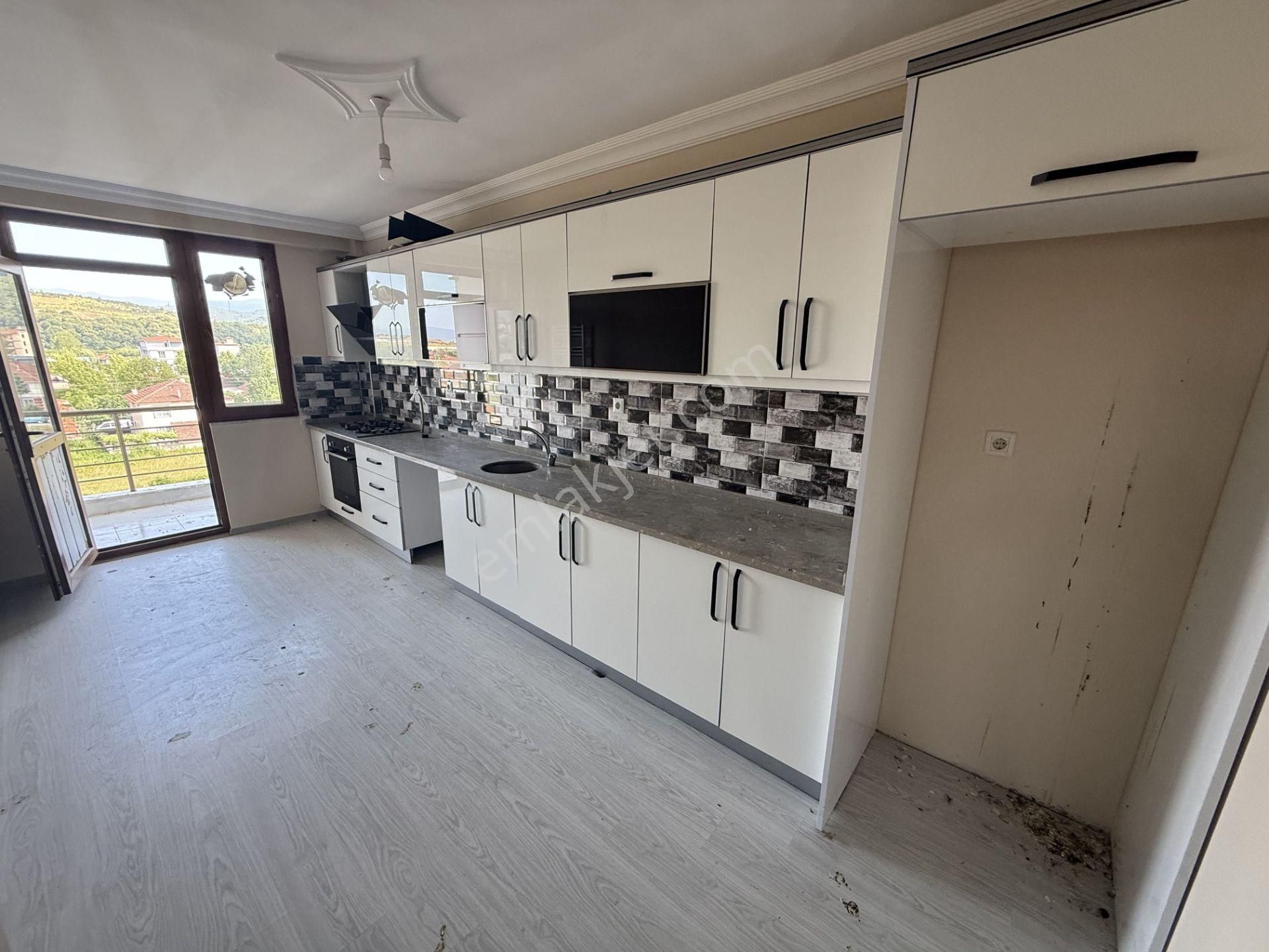 Emlakevim - Gümüşova Fatih Mah.de 2 + 1 Satılık Daire ! - Görsel 7