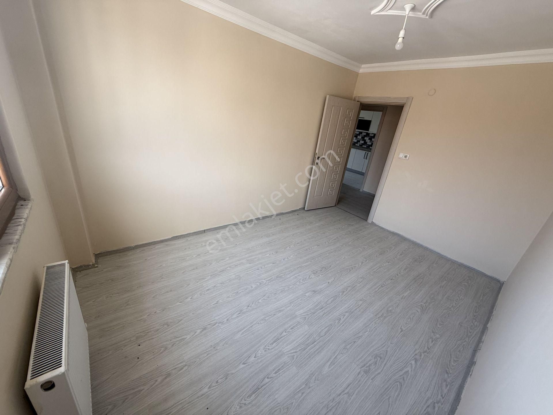 Emlakevim - Gümüşova Fatih Mah.de 2 + 1 Satılık Daire ! - Görsel 5