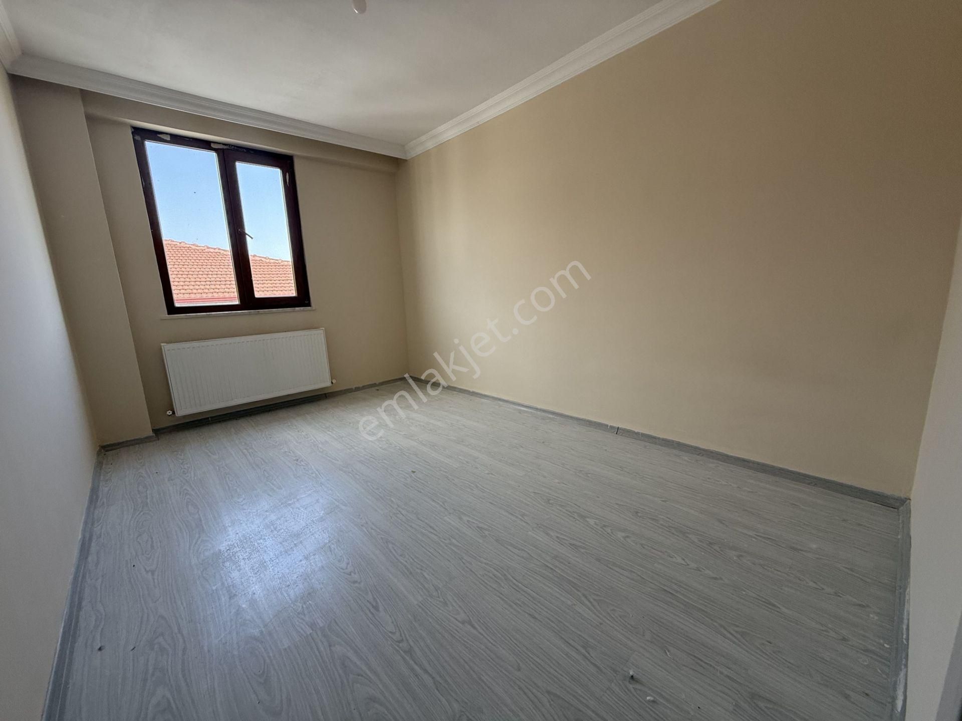 Emlakevim - Gümüşova Fatih Mah.de 2 + 1 Satılık Daire ! - Görsel 17