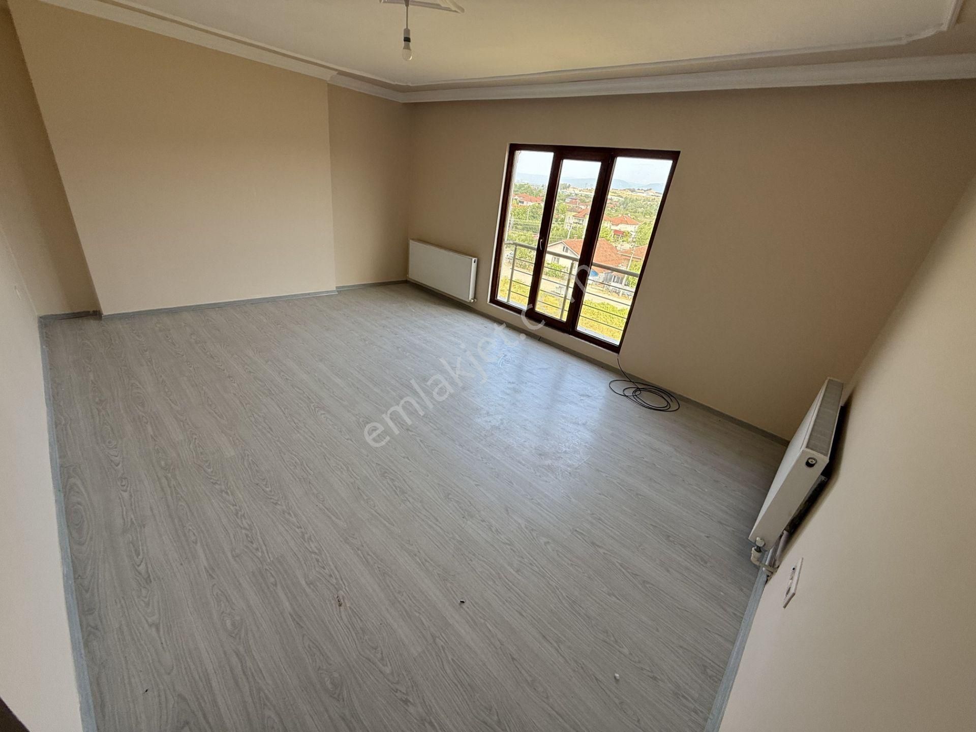 Emlakevim - Gümüşova Fatih Mah.de 2 + 1 Satılık Daire ! - Görsel 14