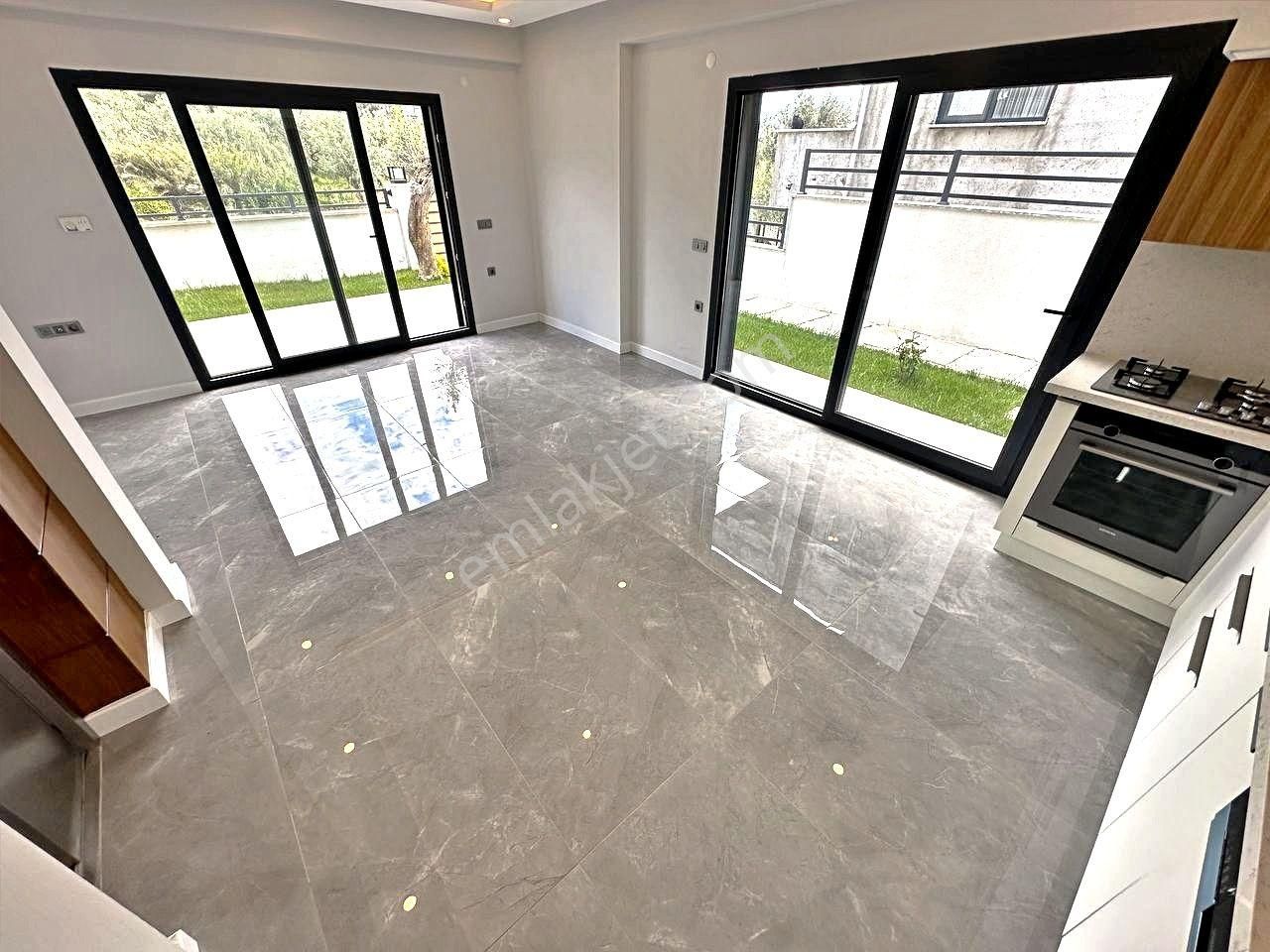 Venüs'den, Gürede Asansörlü Deniz Manzaralı Lüx 4+1 Villa - Görsel 8