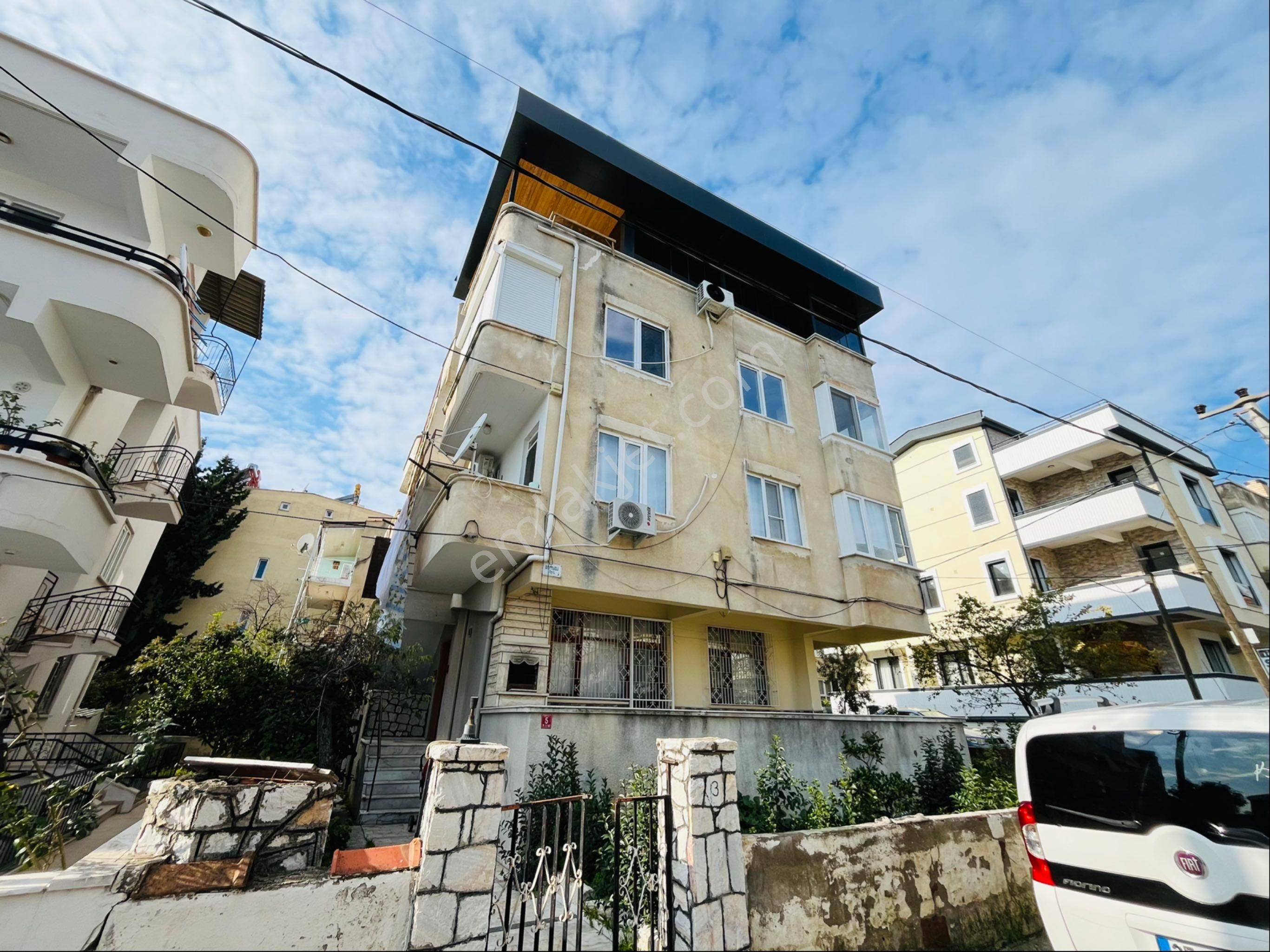 Altınoluk Okullar Bölgesi Denize Yakın Uygun Fiyatlı 3.kat 2+1 Uygun Daire - Görsel 2