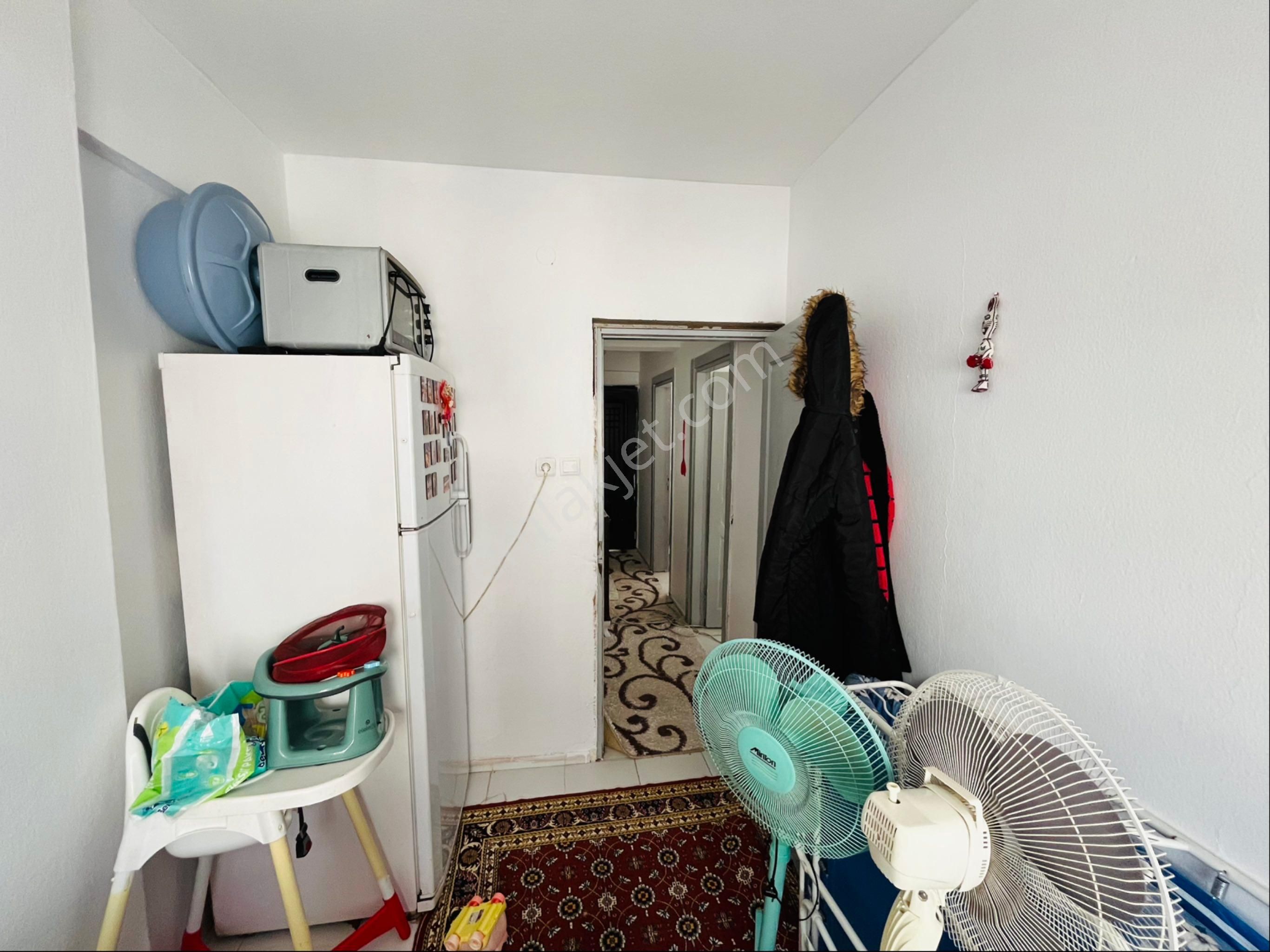 Altınoluk Okullar Bölgesi Denize Yakın Uygun Fiyatlı 3.kat 2+1 Uygun Daire - Görsel 18