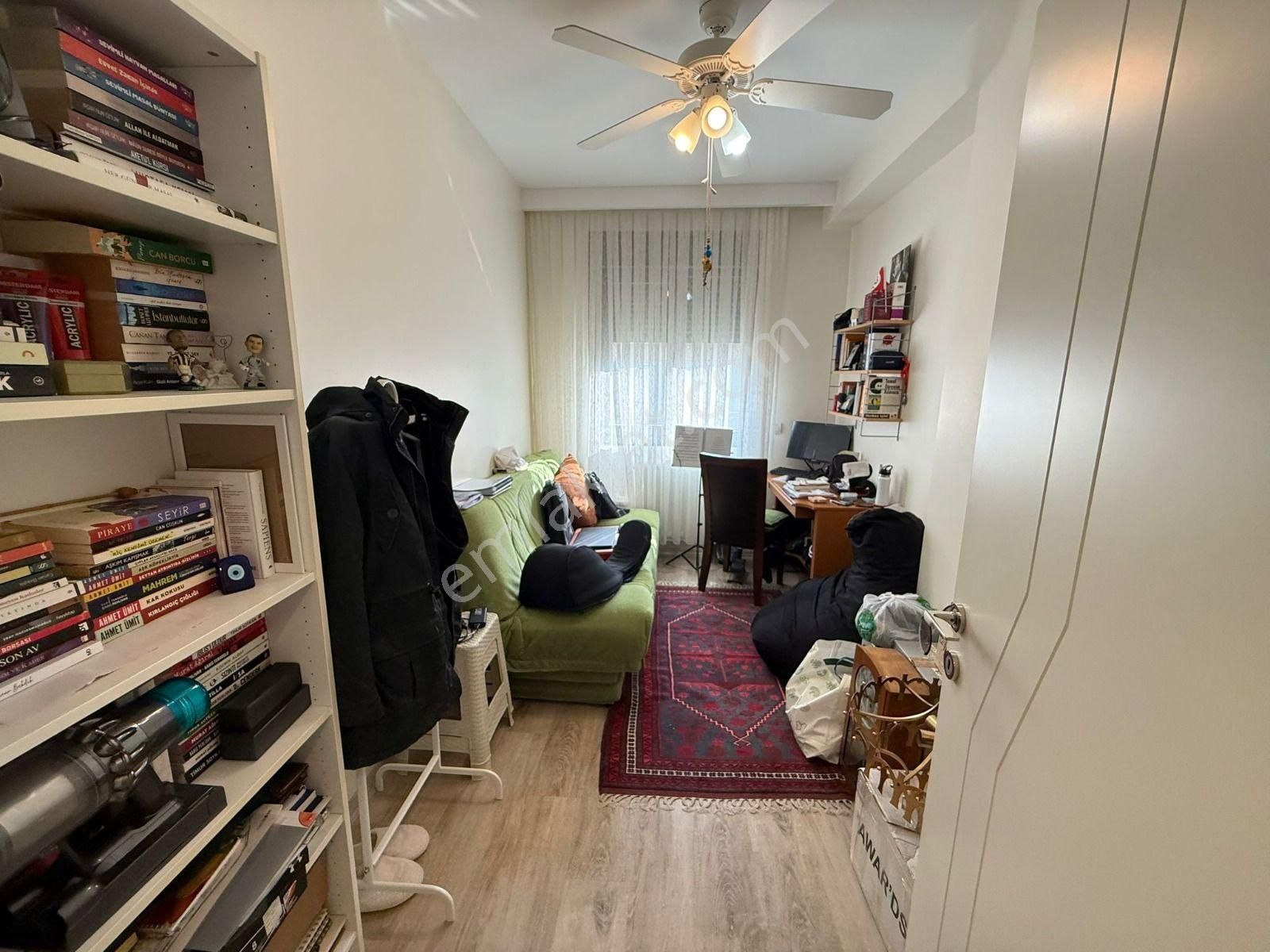 Kozyatağında Minibüs Caddesine Paralel Balkonlu Yeni Bina 3+1 - Görsel 19