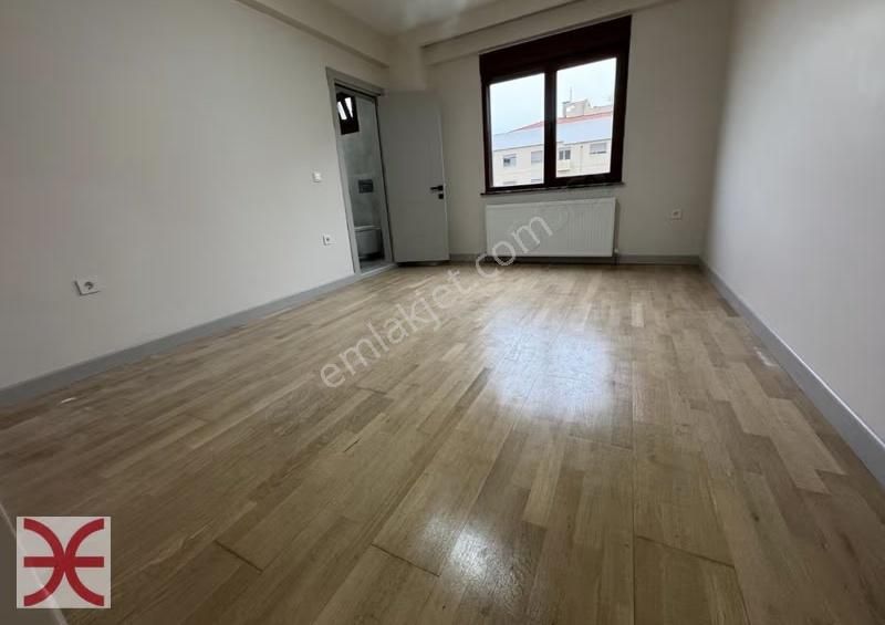 Caddebostan Sahilde Göztepe Parkı Ve Bağdat Caddesine Yakın 3+1 - Görsel 19