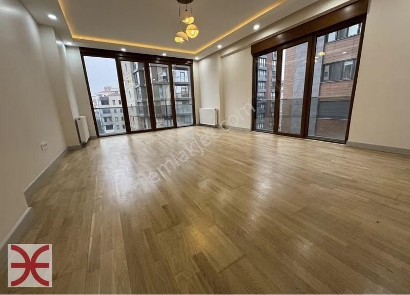 Caddebostan Sahilde Göztepe Parkı Ve Bağdat Caddesine Yakın 3+1 - Görsel 25