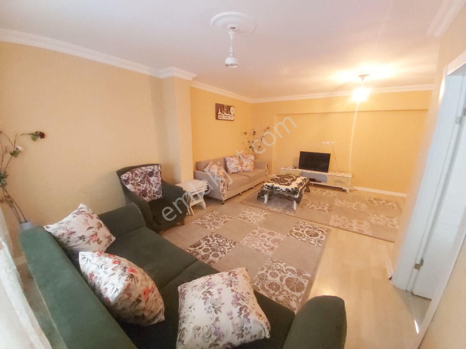 Eşyalı Kiralık Daire*cadde Üzerin De*hastanelere Yürüme Mesafesi