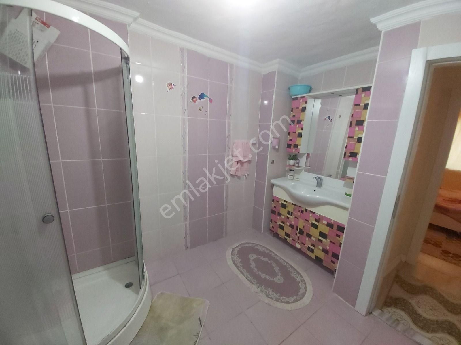 Eşyalı Kiralık Daire*cadde Üzerin De*hastanelere Yürüme Mesafesi - Görsel 12