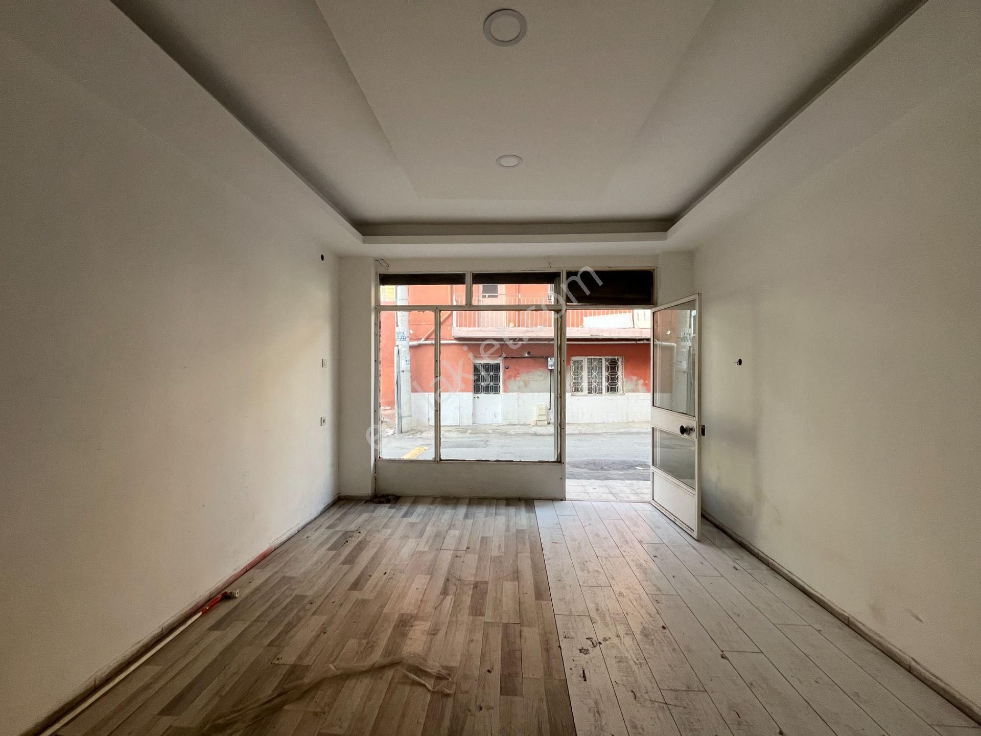 Gümüşpala Merkez'de Okul Ve Sağlık Ocağı Yakını 20 M2 Kiralık Dükkan - Görsel 3