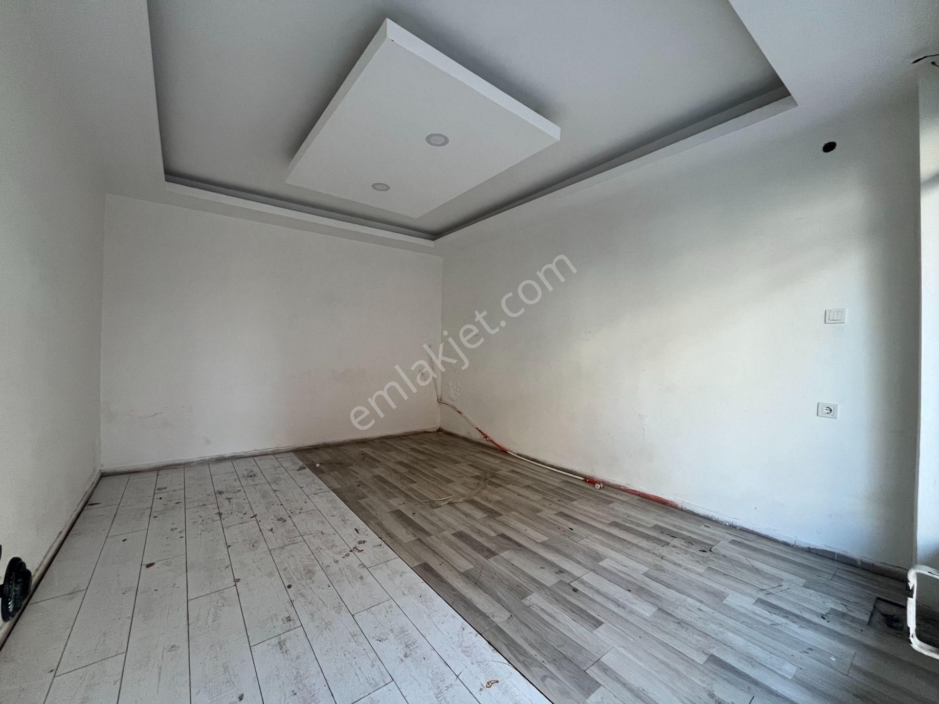 Gümüşpala Merkez'de Okul Ve Sağlık Ocağı Yakını 20 M2 Kiralık Dükkan - Görsel 7