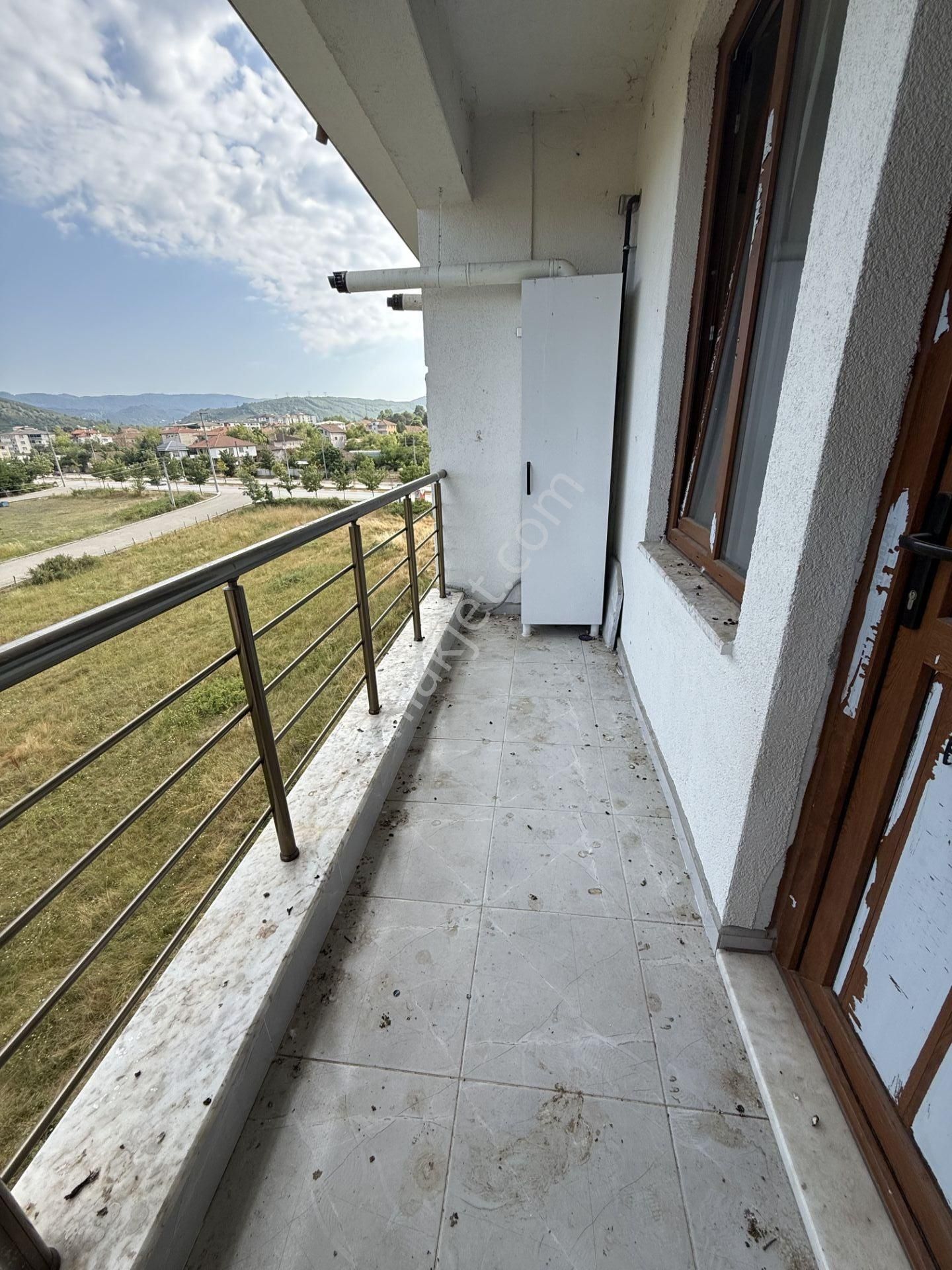 Emlakevim - Gümüşova Fatih Mah.de 2 + 1 Satılık Daire ! B Blok - Görsel 6