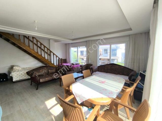 Seferihisarda Site İçinde 3+1 Satılık Müstakil Ev - Görsel 12