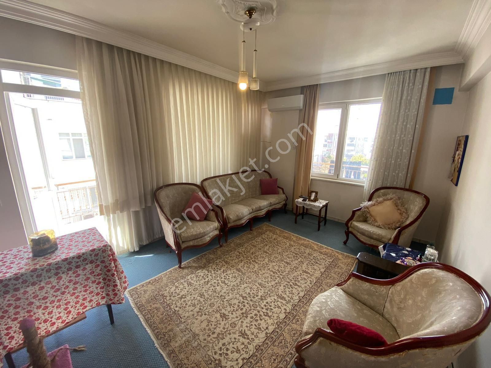 Akra Otele 5 Dk. Mesafede Park Cepheli 5+1 Dubleks