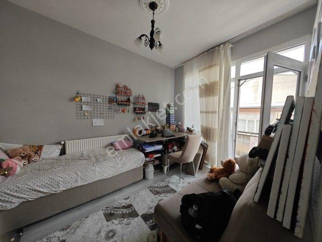 Kemalpaşada 2+1 Tadilatlı Satılık Daire - Görsel 2