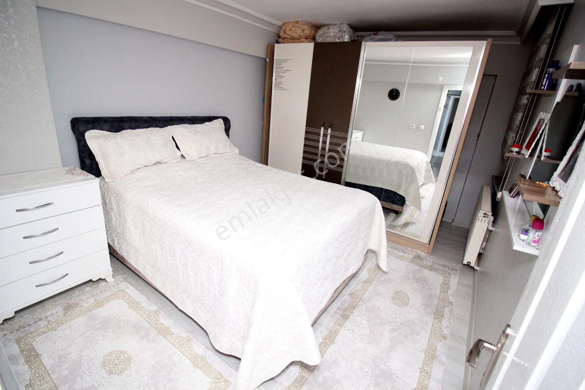 Emre Emlak'tan Topçu Mahallesinde Full Yapılı 3+1 Satılık Daire - Görsel 18