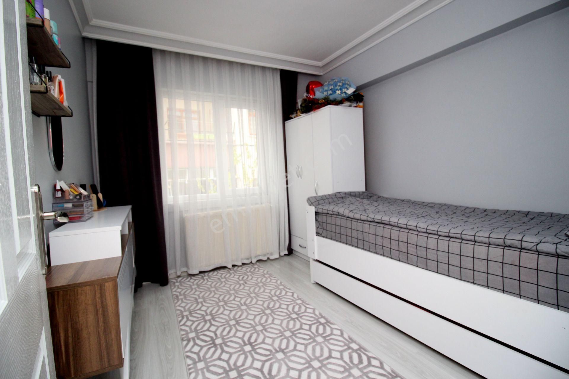 Emre Emlak'tan Topçu Mahallesinde Full Yapılı 3+1 Satılık Daire - Görsel 10