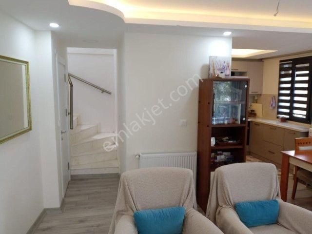 Seferihisar Hıdırlık Mahallesinde 4+1 Satılık Müstakil Villa - Görsel 5