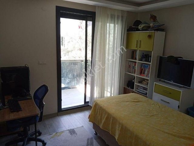 Seferihisar Hıdırlık Mahallesinde 4+1 Satılık Müstakil Villa - Görsel 4