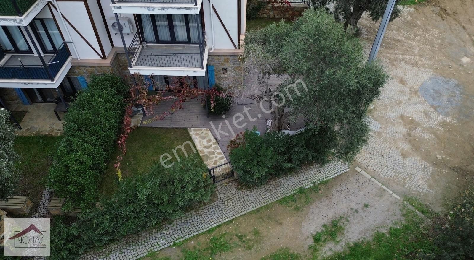 Notıas Real Estate Gayrimenkul'den Bahçeli 2+1 Mükemmel Daire