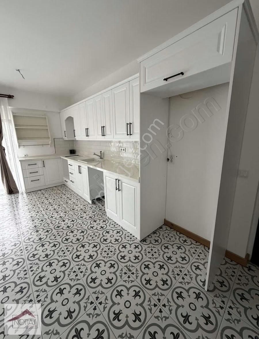 Notıas Real Estate Gayrimenkul'den Bahçeli 2+1 Mükemmel Daire - Görsel 7