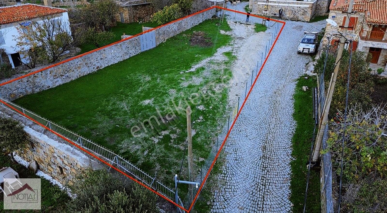 Notıas Real Estate Gayrimenkul'den 558 M2 Arsa Dereköy'de