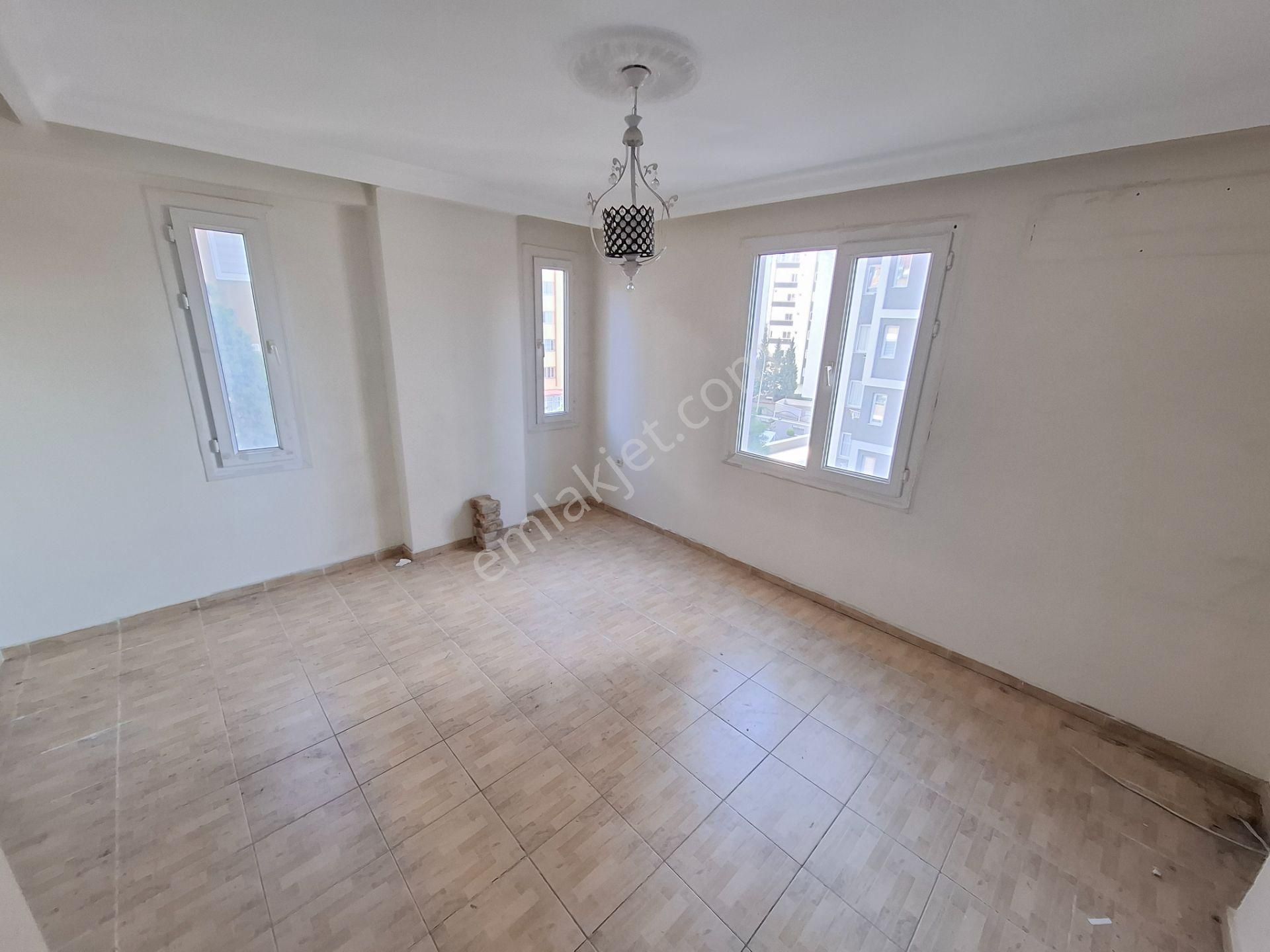 Çukurova Belediyesi 80 Yıl Bulvar Üzeri Kapalı Mutfak Ext.daire - Görsel 27