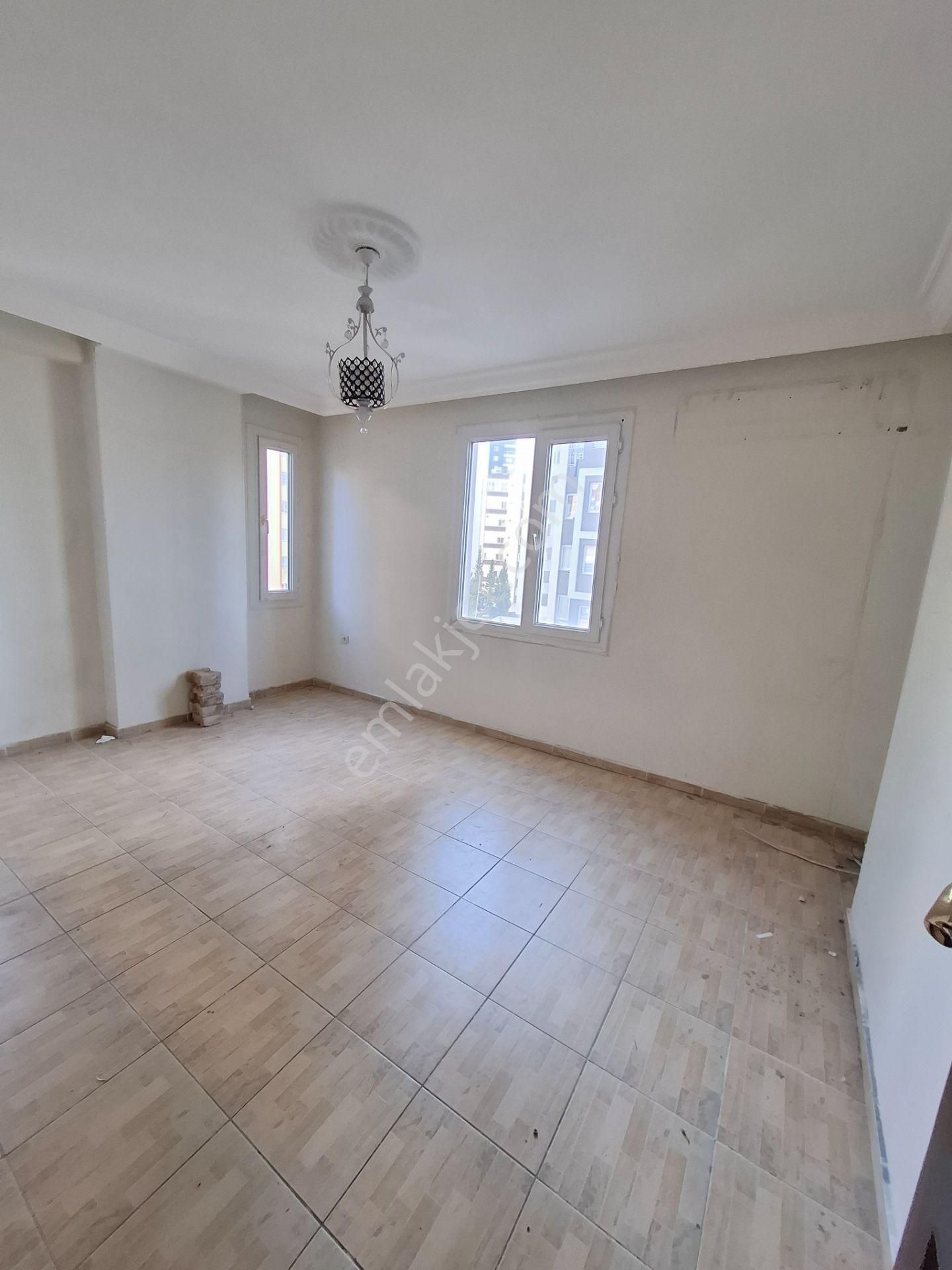 Çukurova Belediyesi 80 Yıl Bulvar Üzeri Kapalı Mutfak Ext.daire - Görsel 29