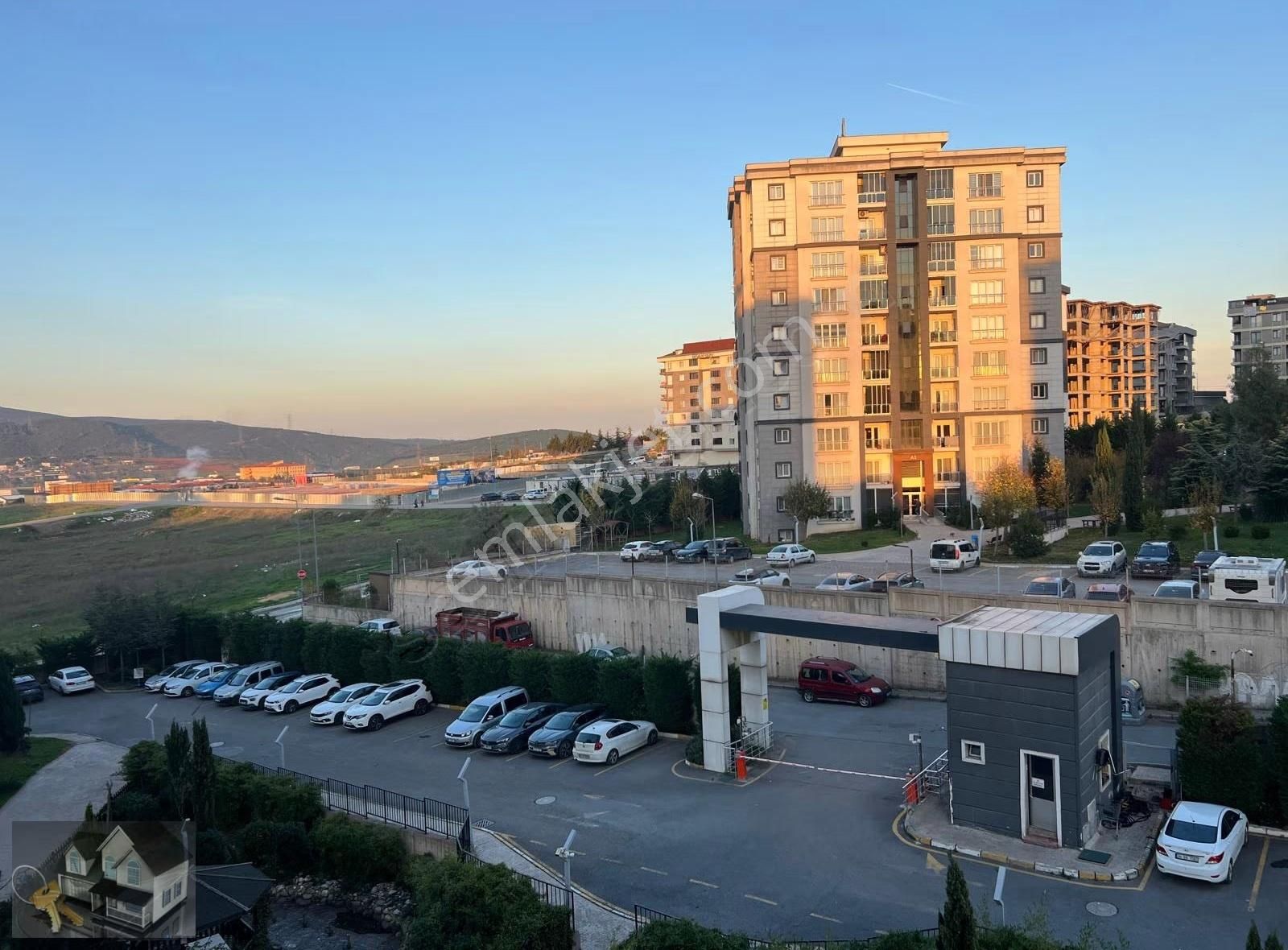 Sultanbeyli Battalgazi 370ada Emlak Konut Site 3+1 Satılık Daire - Görsel 5