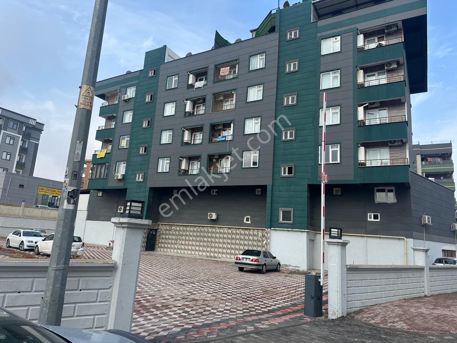 Akev Gayrimenkul'den Batıkent'te 1+1 Daire