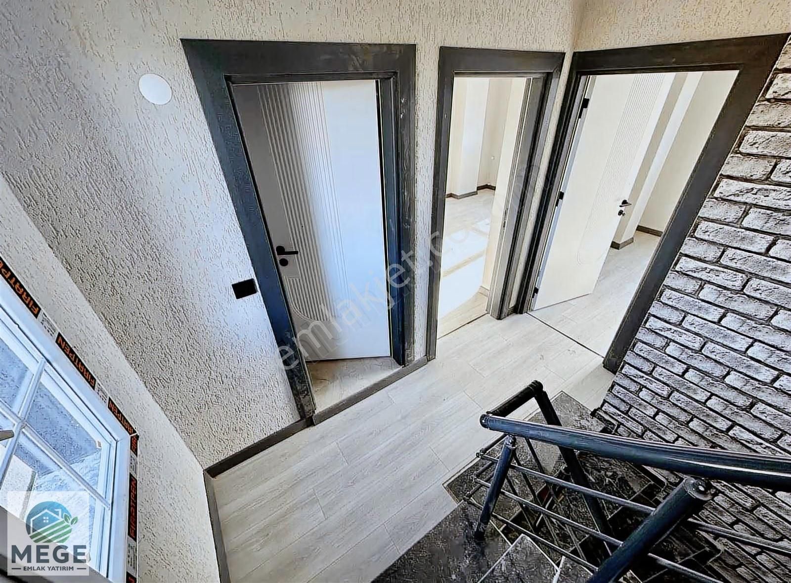 Megeden Yeniçiftlikte Full Deniz Manzaralı Satılık Villa - Görsel 10