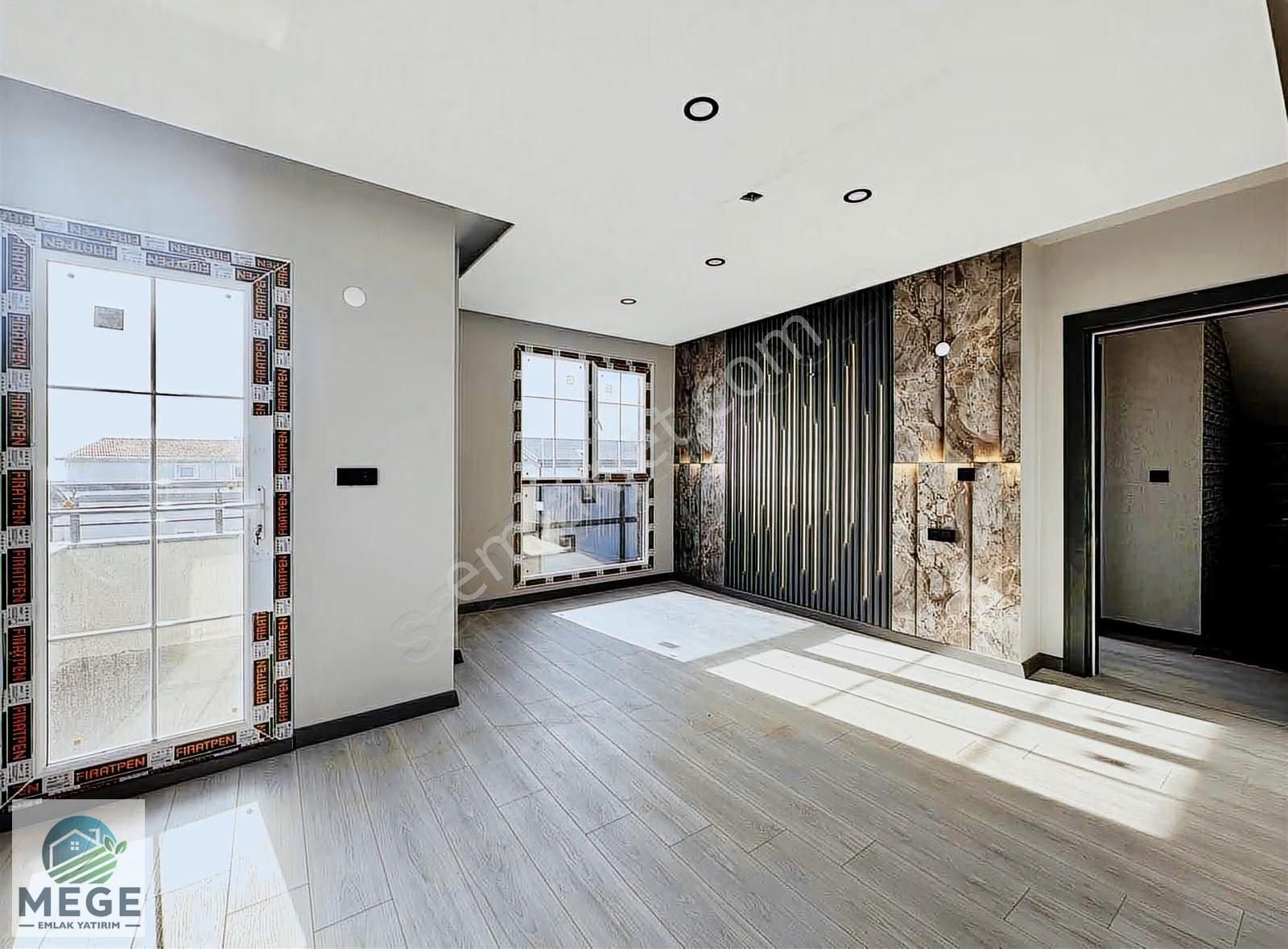 Megeden Yeniçiftlikte Full Deniz Manzaralı Satılık Villa - Görsel 15