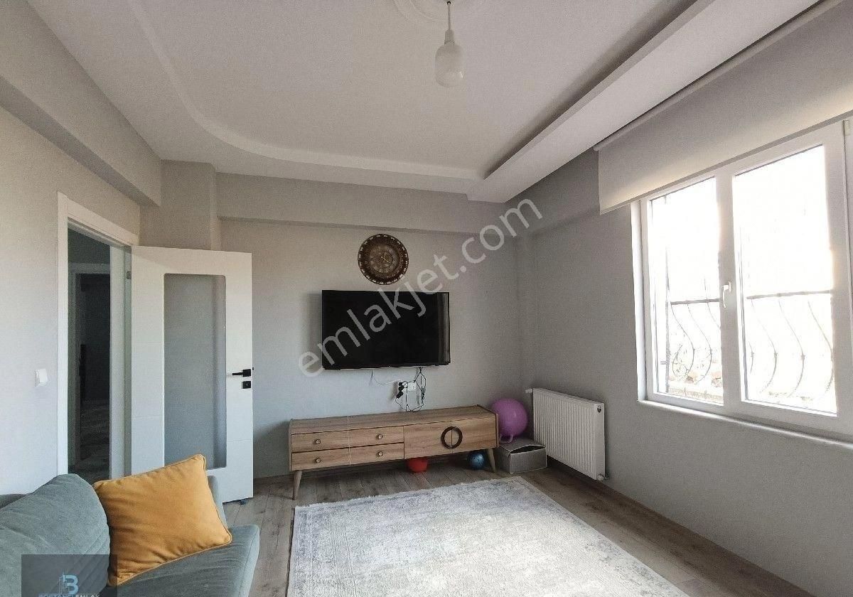 Bostancı Emlak'tan Satılık Sıfır Ayarında Daire - Görsel 11