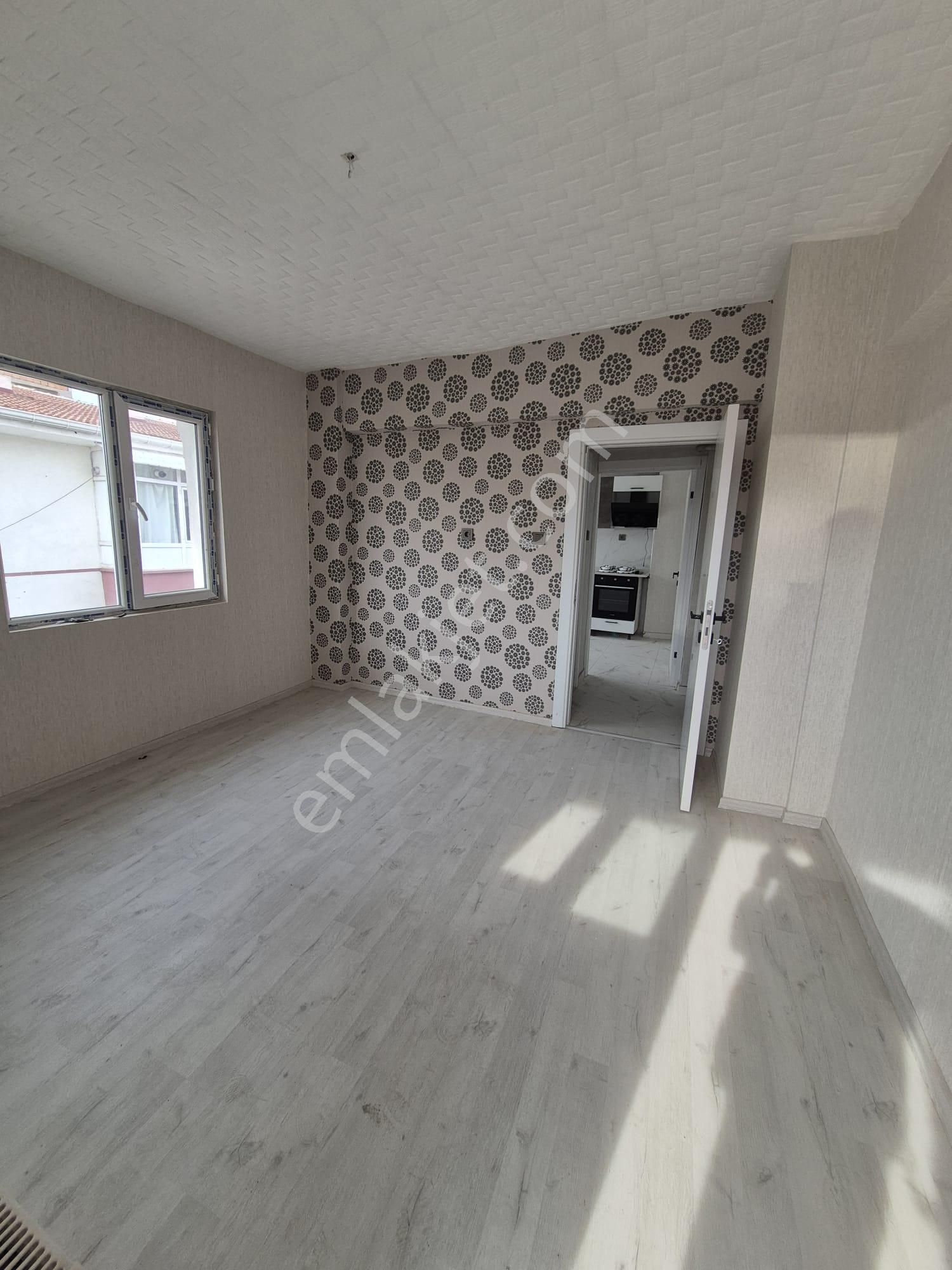 Sincan Plevne Mah'de 3+1 Katta Full Yapılı Daire - Görsel 12