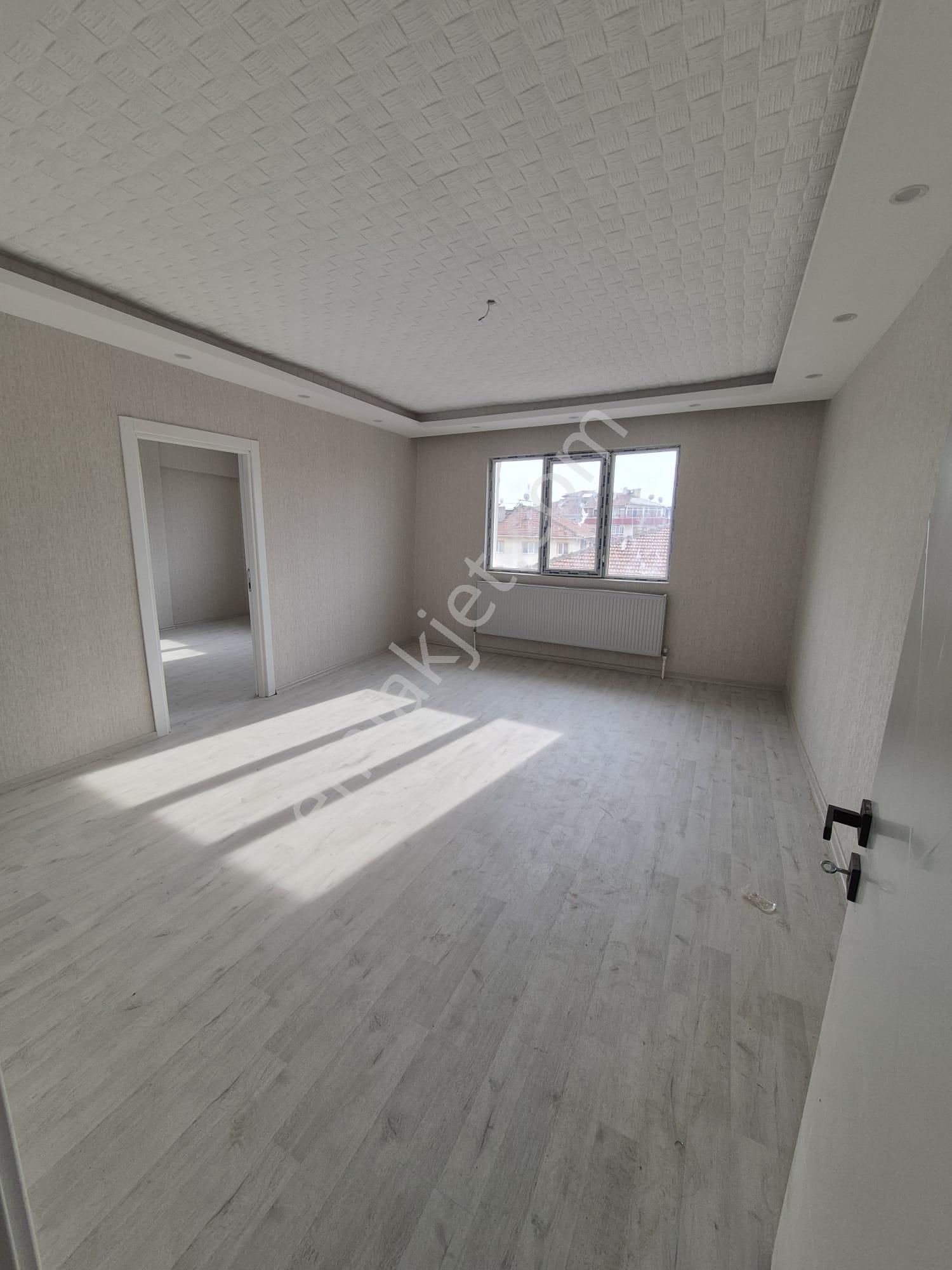 Sincan Plevne Mah'de 3+1 Katta Full Yapılı Daire - Görsel 7