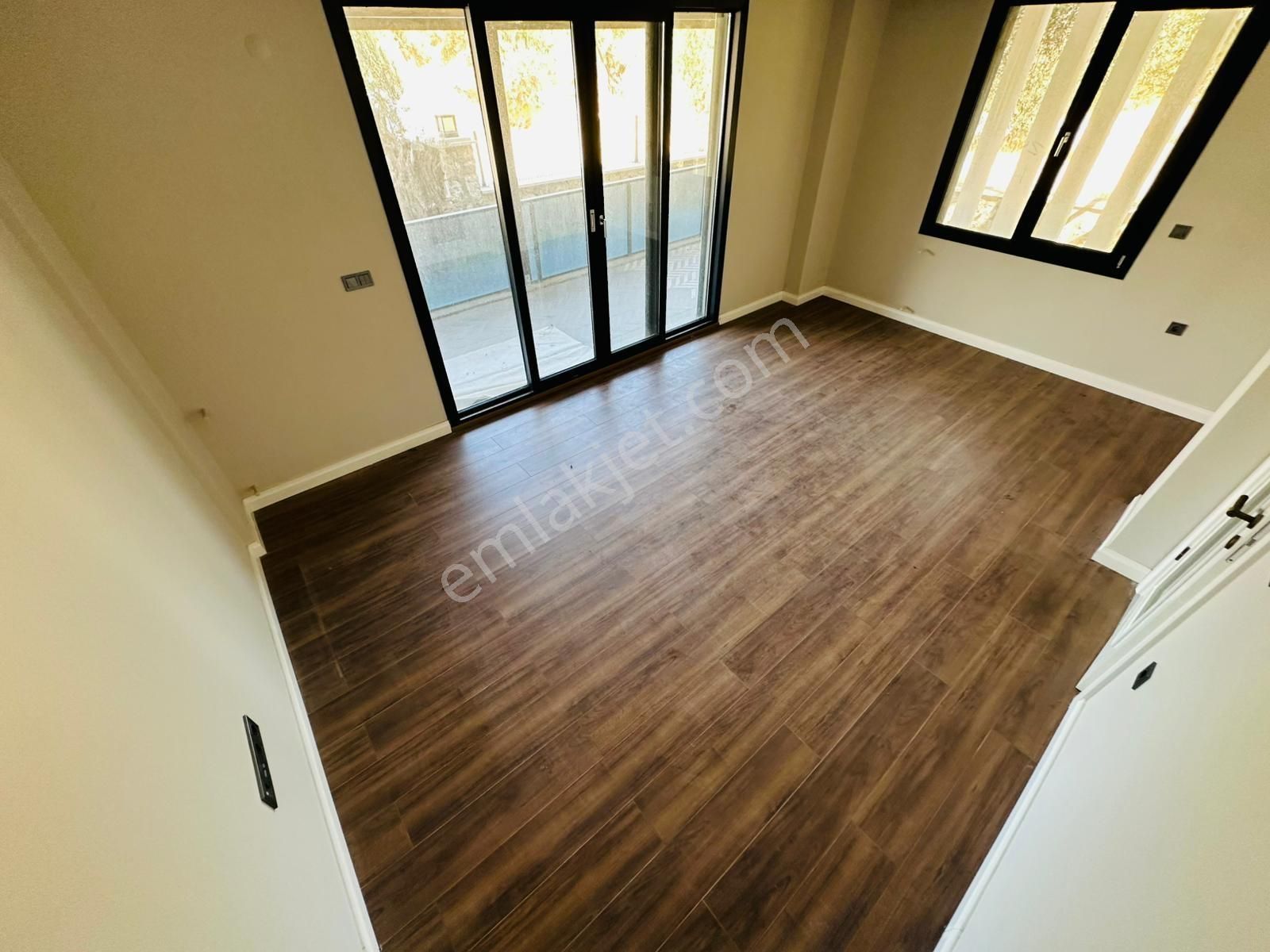Kostak Gayrimenkul'den Güre'de Havuzlu Sitede Ultralüx 3+1 Villa - Görsel 23