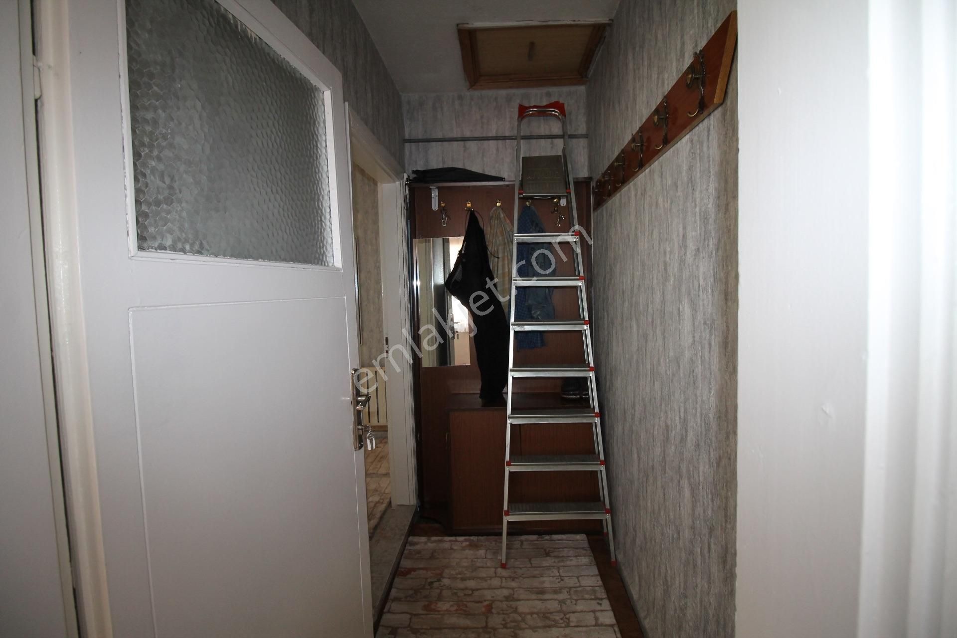 Balıkesir Kepsut Merkezde Müstakil Bahçeli Satılık Ev - Görsel 23