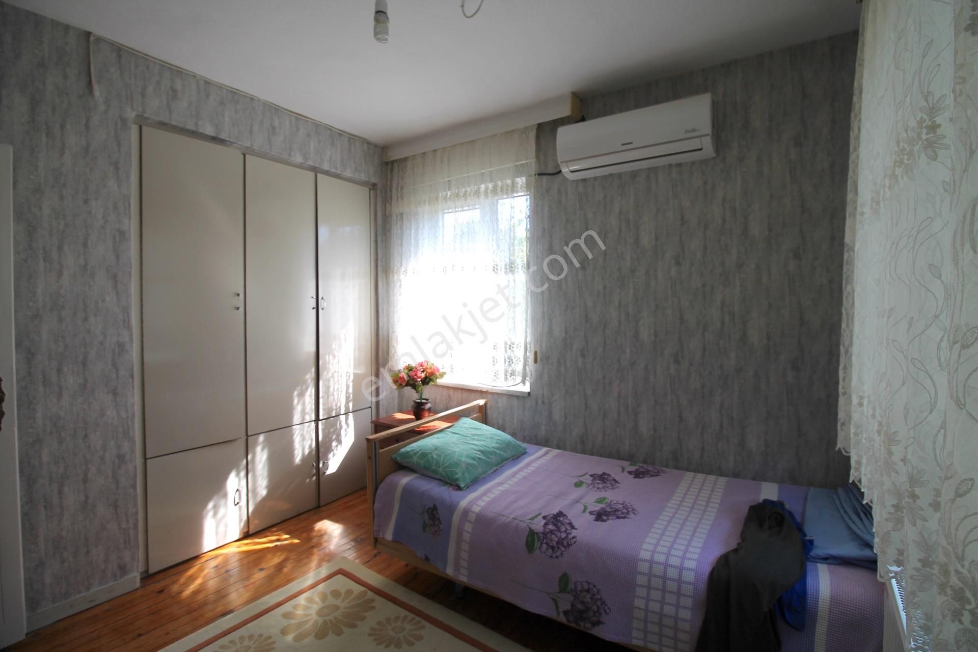 Balıkesir Kepsut Merkezde Müstakil Bahçeli Satılık Ev - Görsel 13