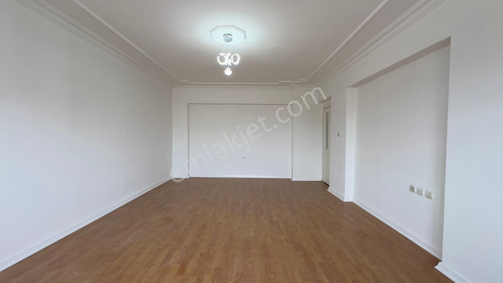 Sincan Yenikentte Çift Balkonlu Merkezi Konumda Fırsat Uygun Fiyatta Ara Katta 3+1 Daire - Görsel 22