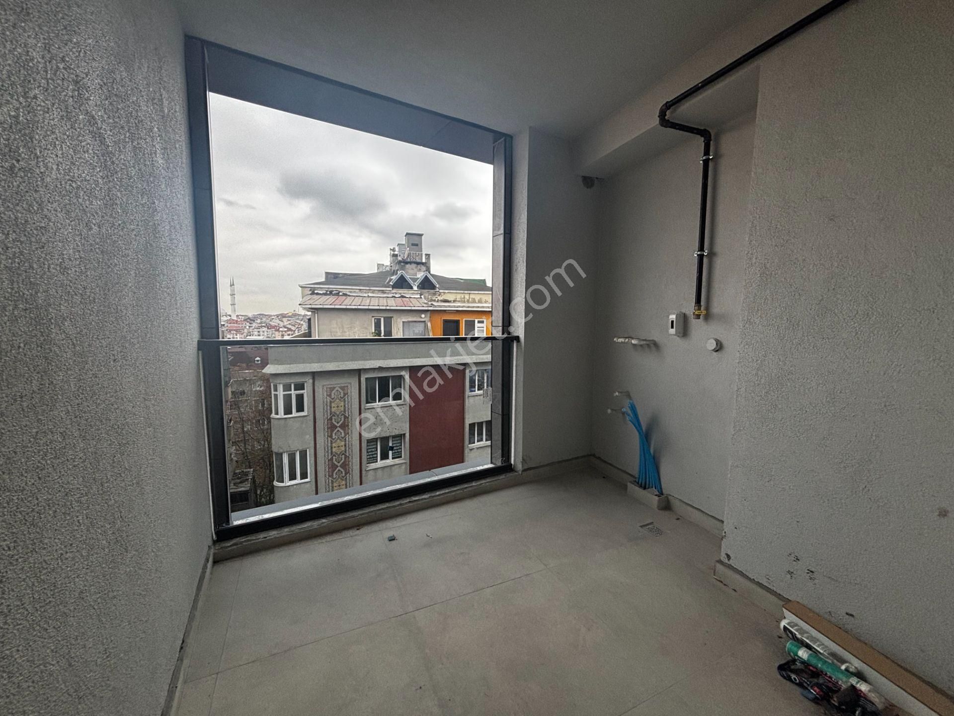 Next Housedan Mahmutbey Caddesin'de Sıfır 2+1 Premium Daire - Görsel 7