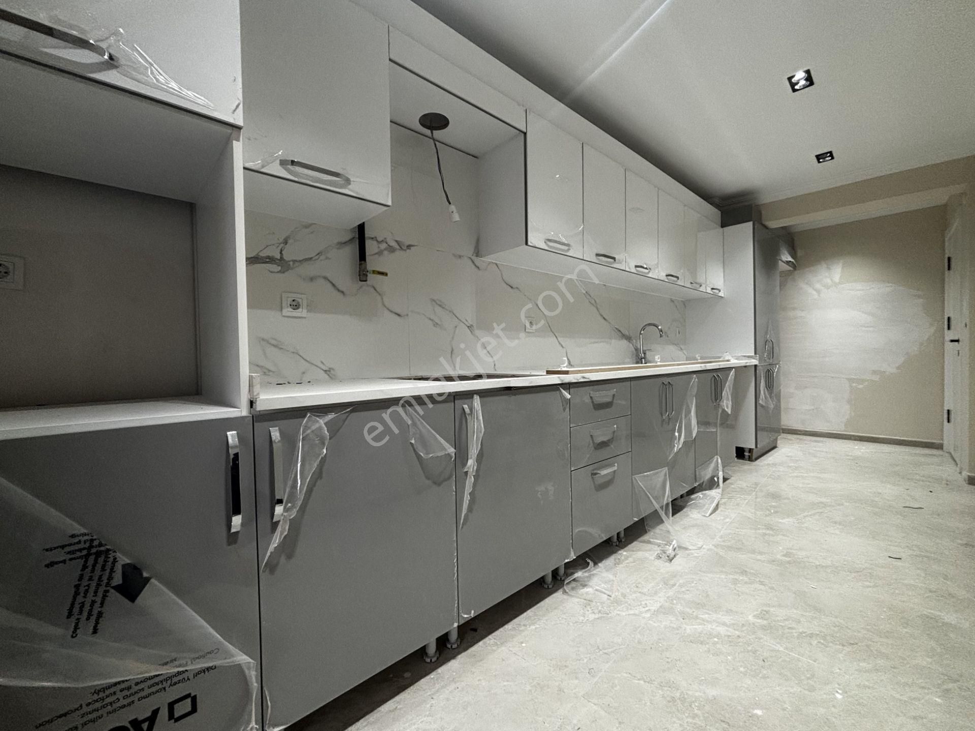 Next Housedan Mahmutbey Caddesin'de Sıfır 2+1 Premium Daire - Görsel 6