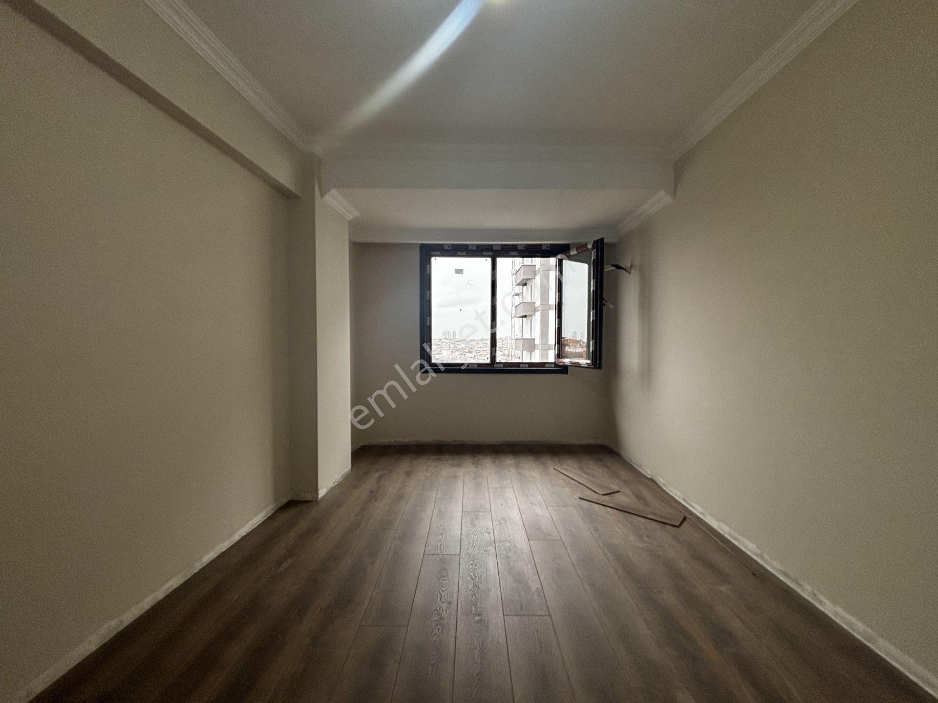 Next Housedan Mahmutbey Caddesin'de Sıfır 2+1 Premium Daire - Görsel 11