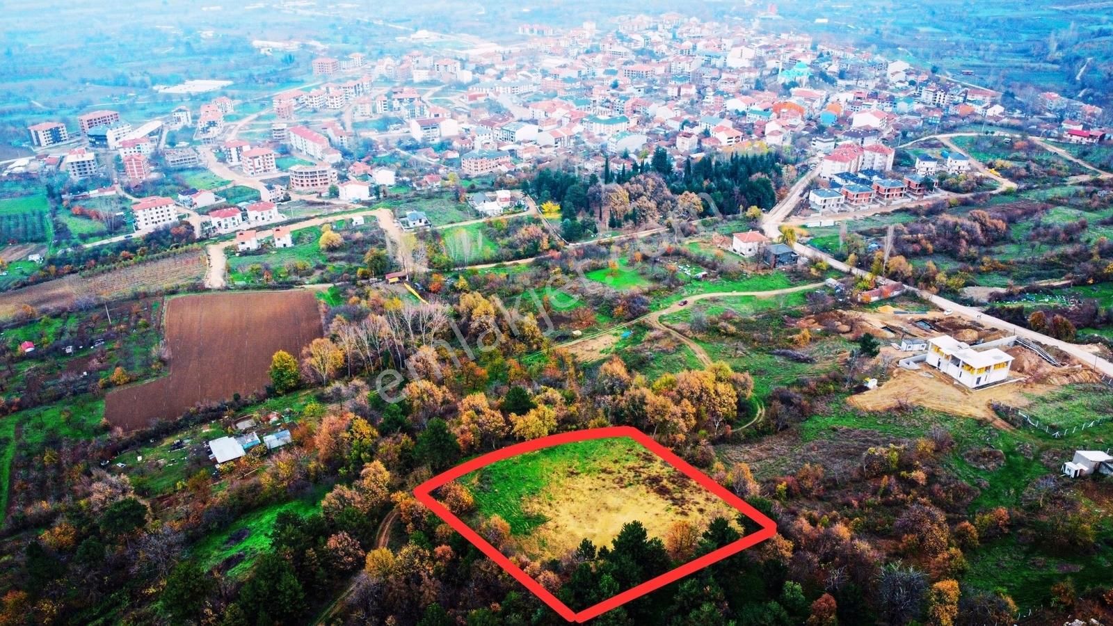 Cerrah Köyünde İmar Sınırına Sıfır Konumda 2246 M2 Tarla