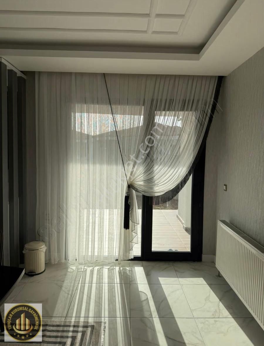 Diyarbakır'ın Prestijli Adresi Teknokent Karşıyaka'da Köşe Villa - Görsel 11