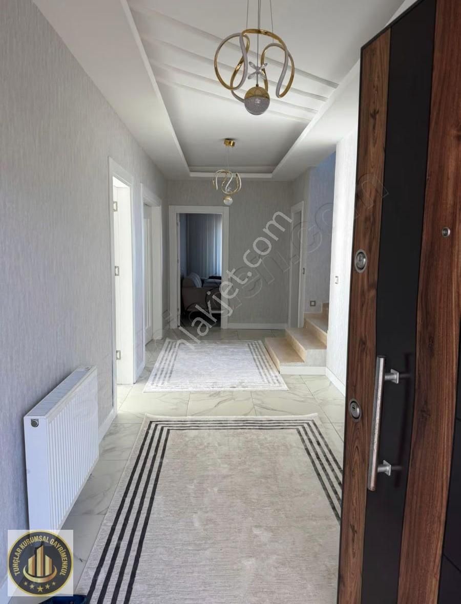 Diyarbakır'ın Prestijli Adresi Teknokent Karşıyaka'da Köşe Villa - Görsel 14