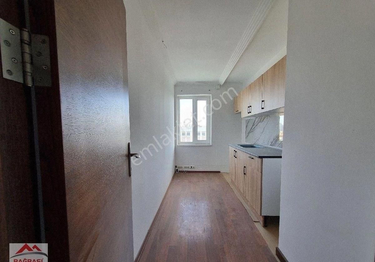 Çankaya/eti Mah Asansörlü Ful Yapılı -2+1 Ofis- Cepheleri Tamamen Açık Manzaralı Ve Kapalı Otoparklı - Görsel 27