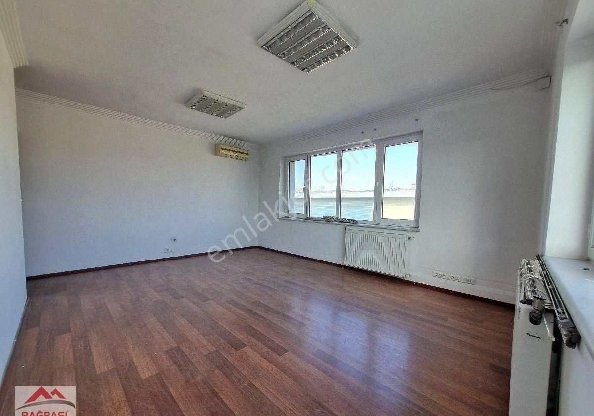 Çankaya/eti Mah Asansörlü Ful Yapılı -2+1 Ofis- Cepheleri Tamamen Açık Manzaralı Ve Kapalı Otoparklı - Görsel 31