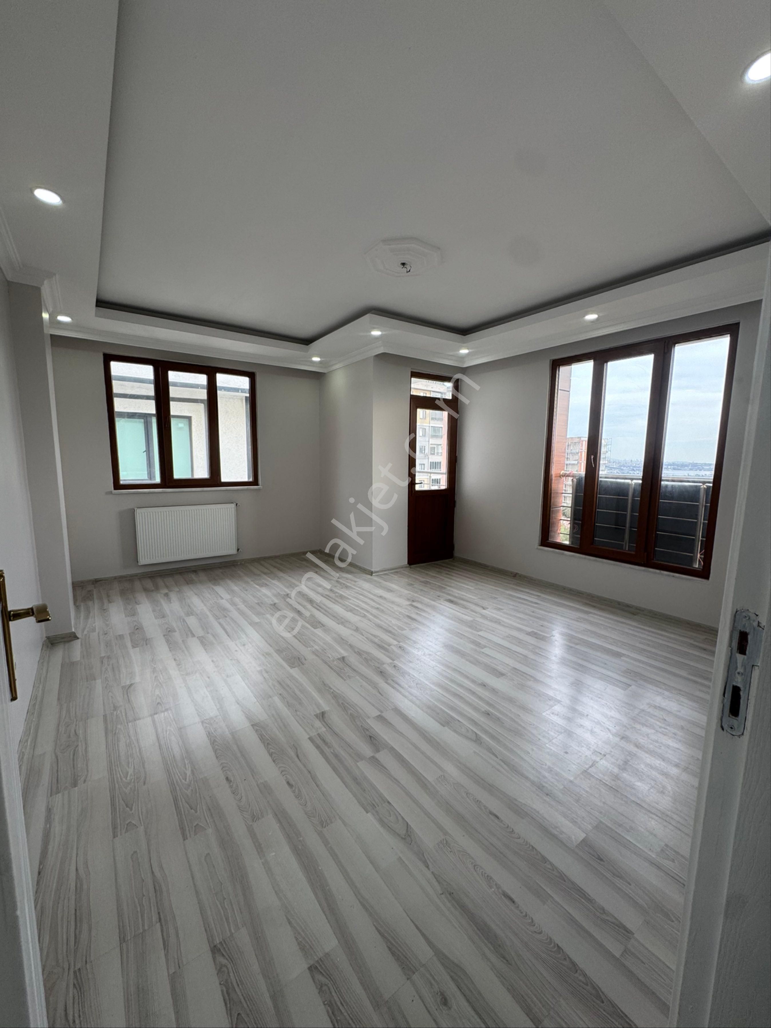 Çözüm Gayrimenkulden 3+2 170m2 Harika Haliç Manzaralı Dublex - Görsel 15