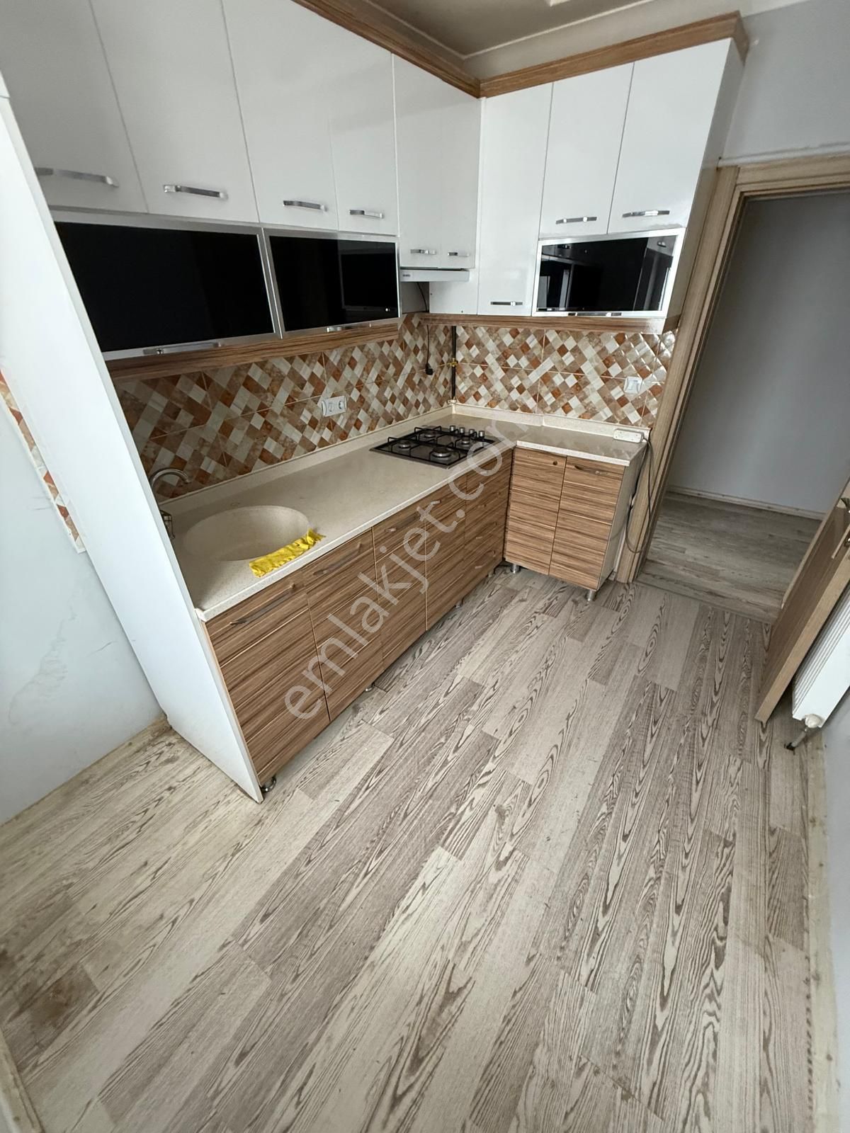 Ankara Kazançtan Full Yapılı Merkezi Konumda Geniş Uygun Fiyatlı Satılık Daire